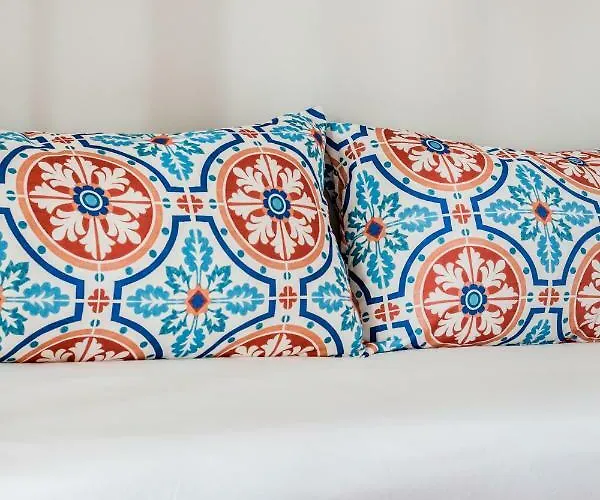 Charming Rua Da Rosa 33 * 리스본